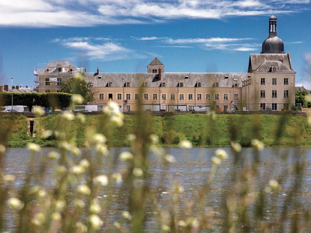 Fleur de Loire hotel in Paris