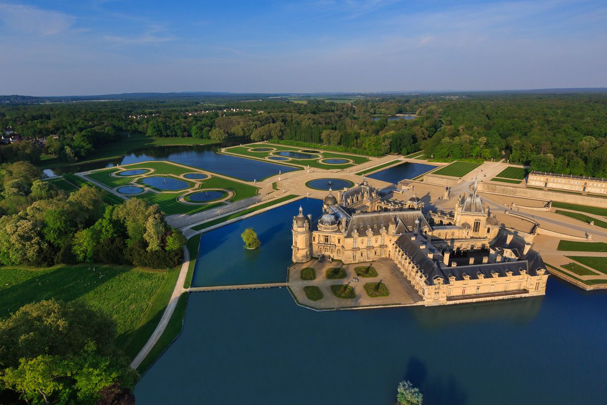 Chateay de Chantilly-event venue in France