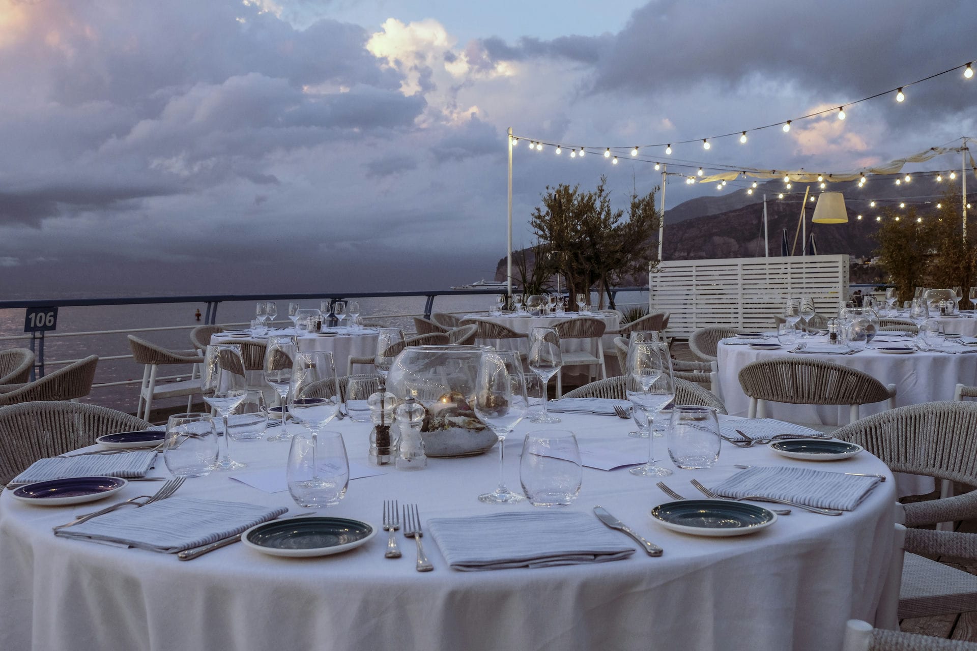 outdoor gala dinner