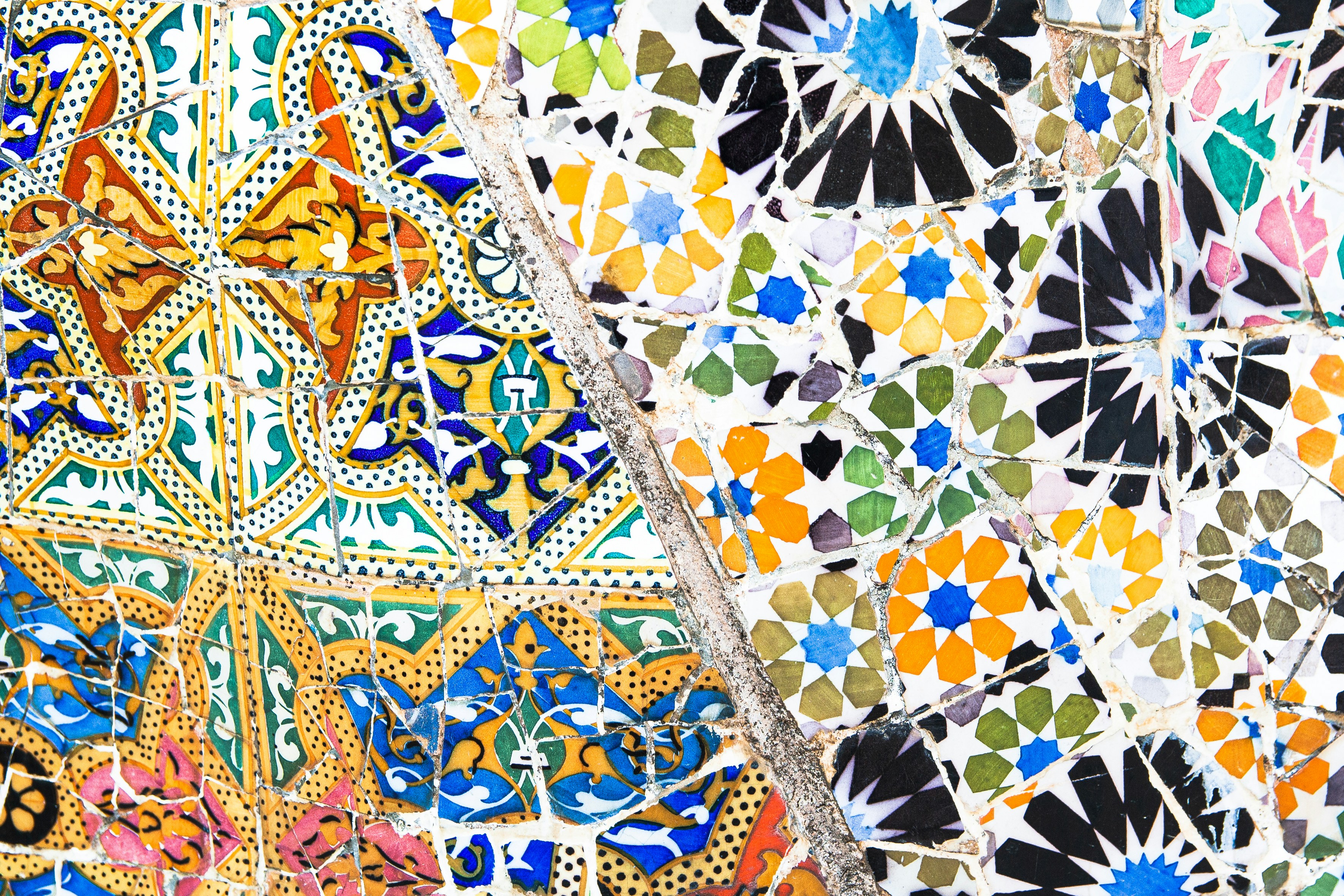Spanish decorations