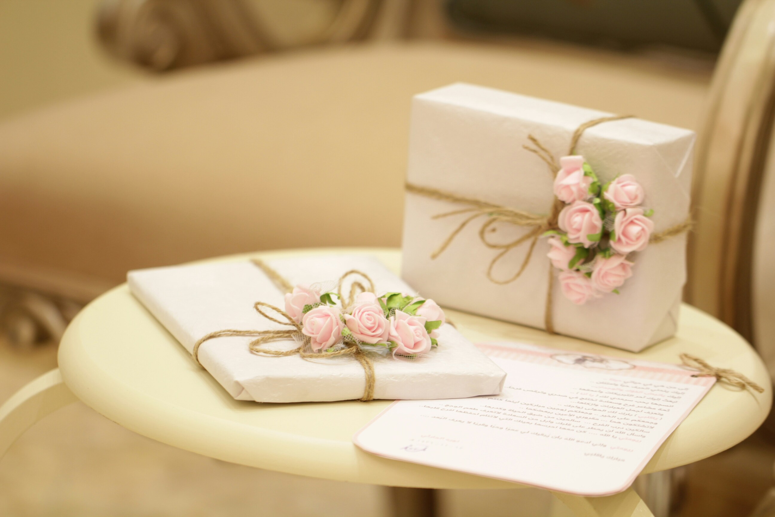 personalised gifts for unique event experiences