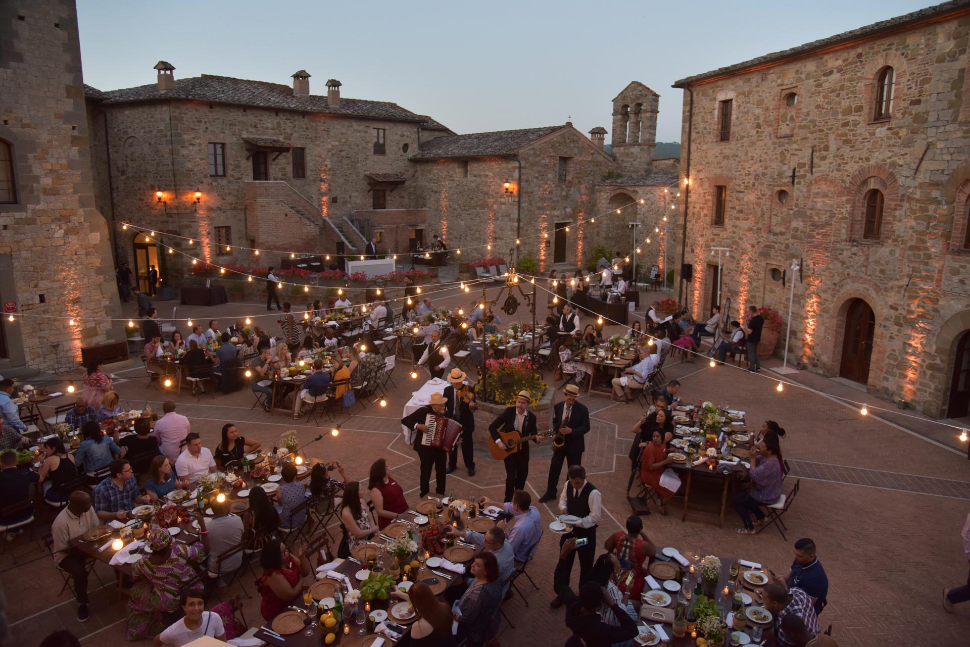 Outdoor dinner in a Tuscan hamlet