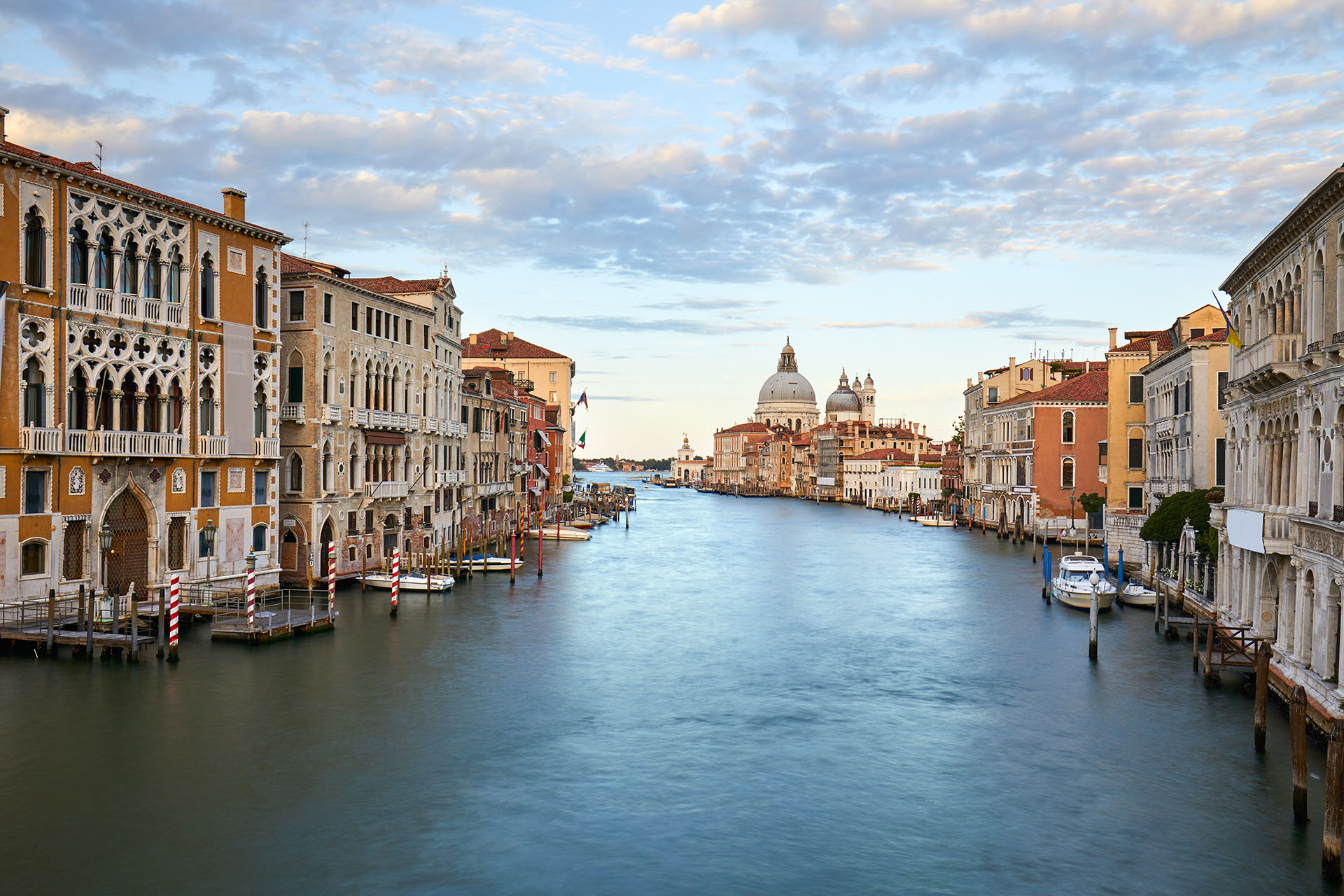 Gran Canal in Venice with no boats